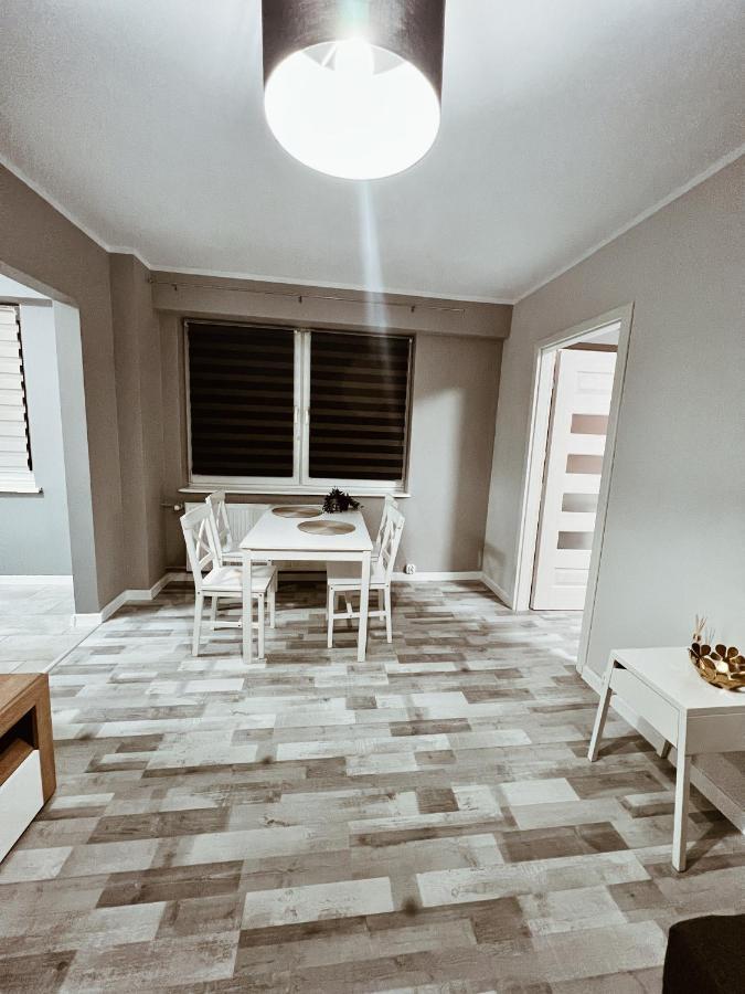 Apartment By Tuwima Steeet Konin  Exteriör bild